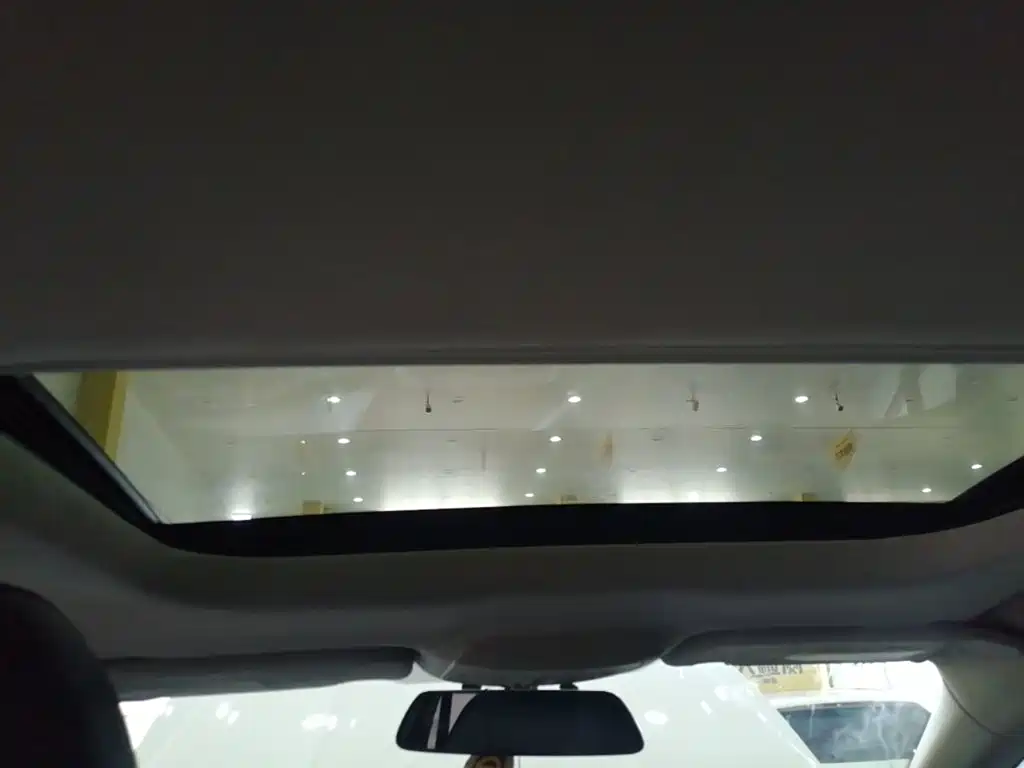 Ford Mondeo — миниатюра 18