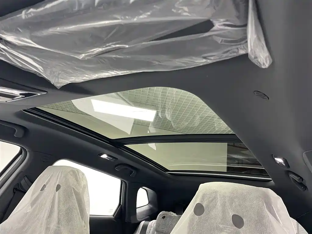 CHANGAN CHANGAN AUCHAN Z6 NEW ENERGY