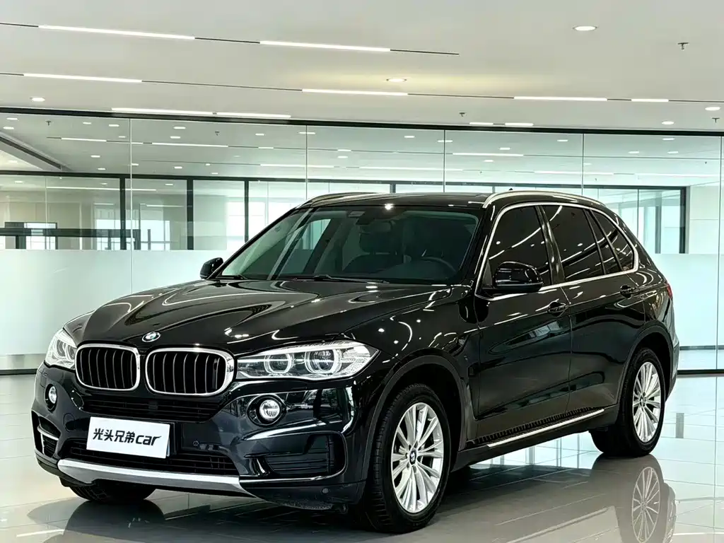 BMW X5 (Import)