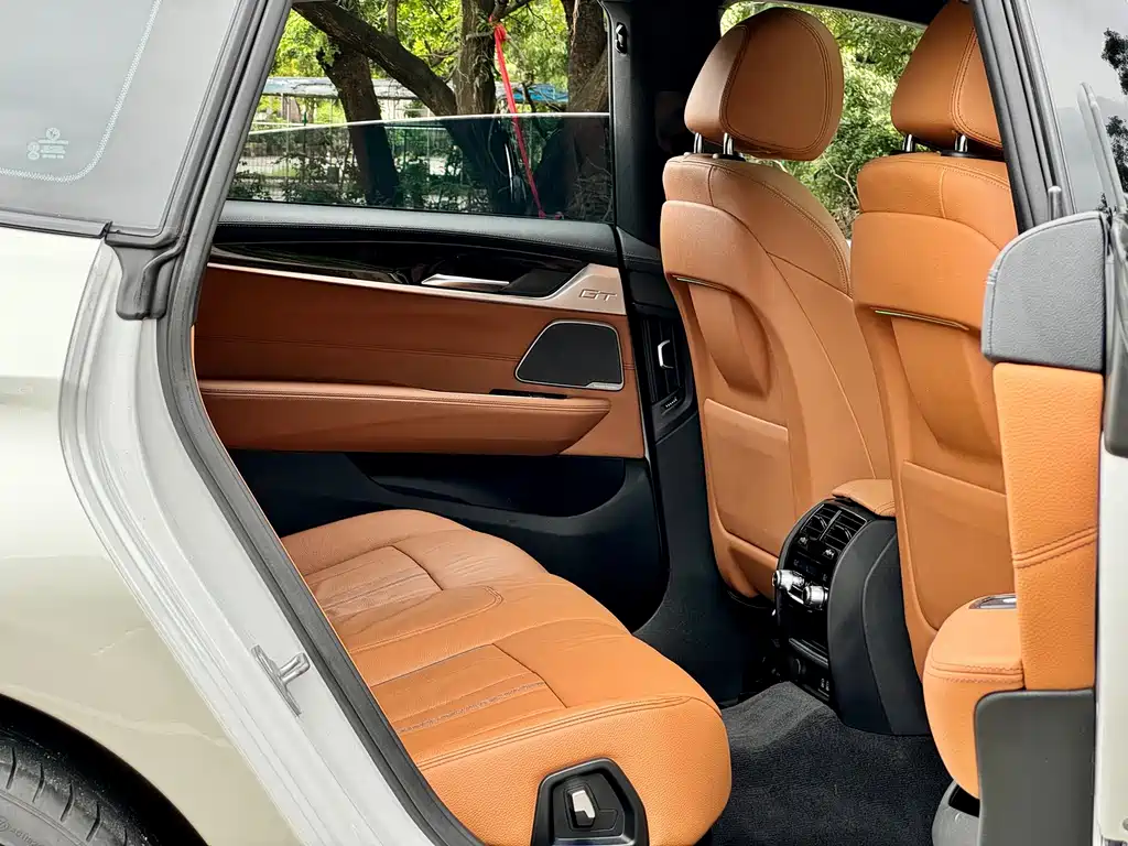 BMW 6 Series GT — миниатюра 9