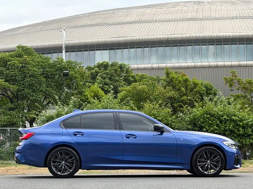 BMW 3 Series — миниатюра 7