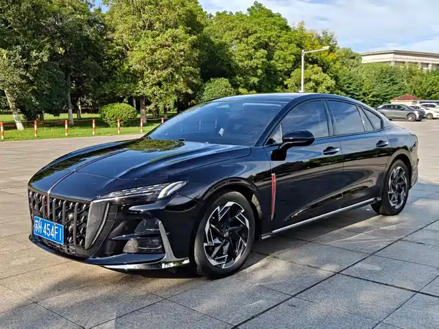 Hongqi H6