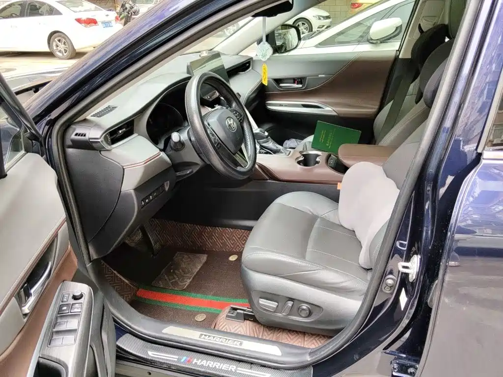 Toyota Harrier — миниатюра 14