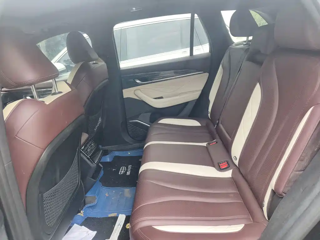 Geely Xingyue L — миниатюра 9