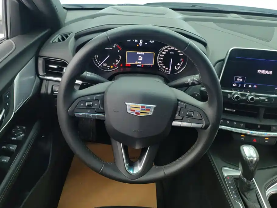 Cadillac CT4 — миниатюра 15