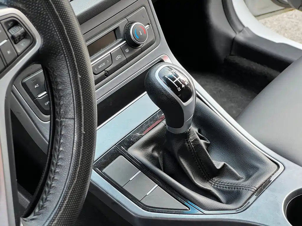 GEELY AUTOMOBILE EMGRAND