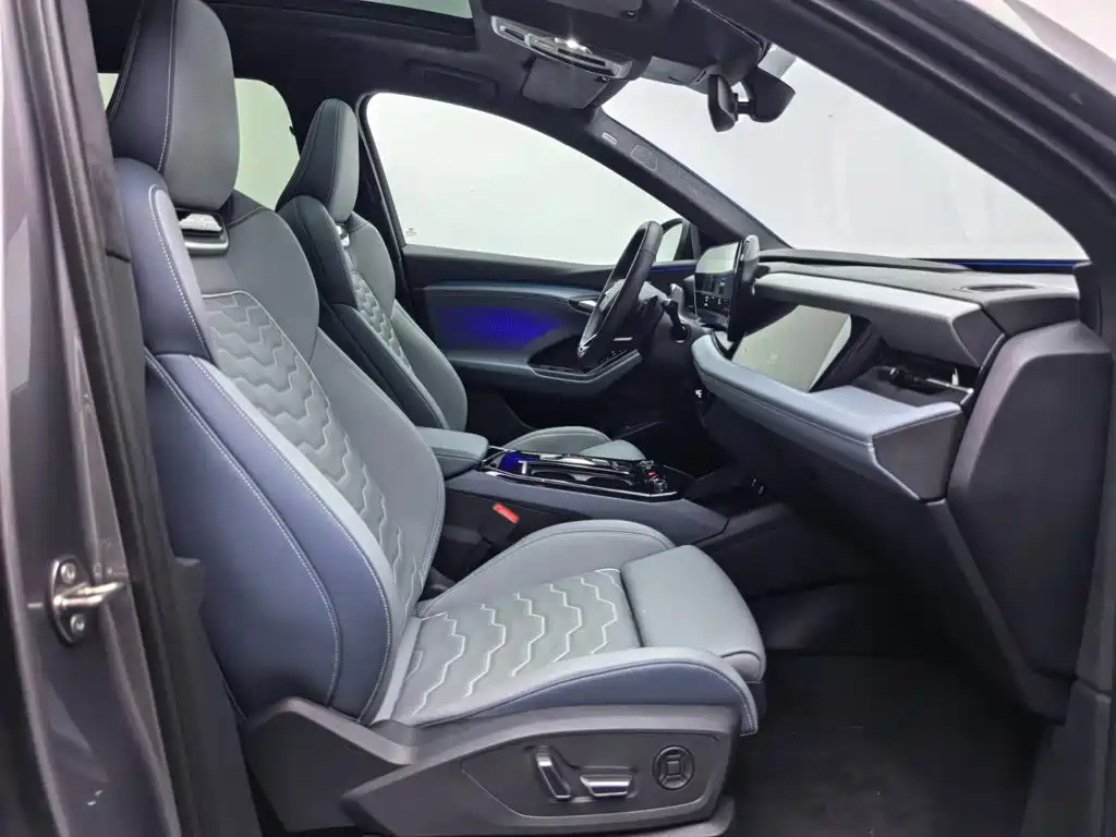 Audi Q6L e-tron — миниатюра 10