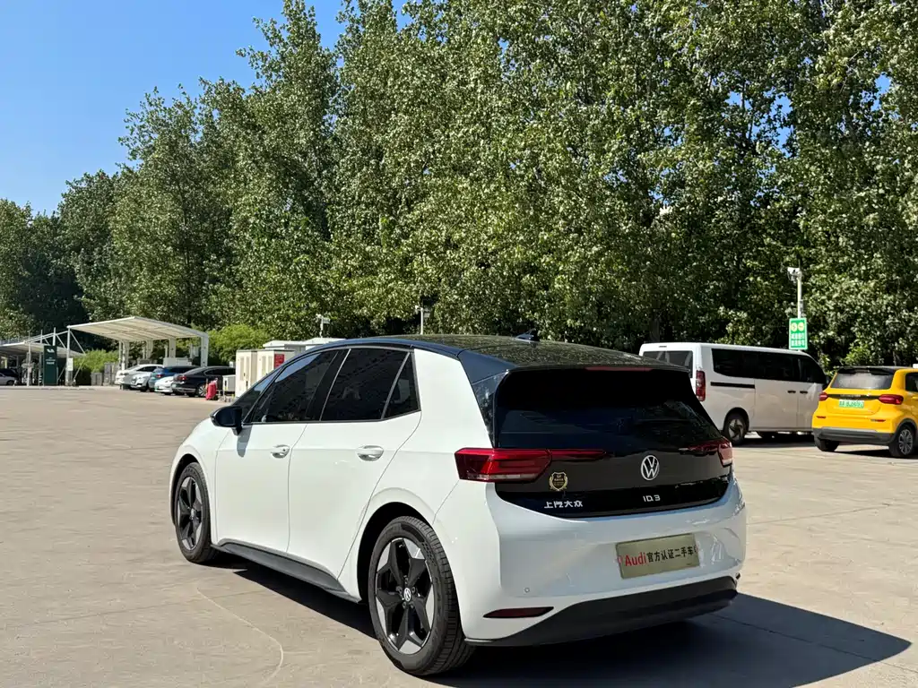 Volkswagen ID.3 — миниатюра 6