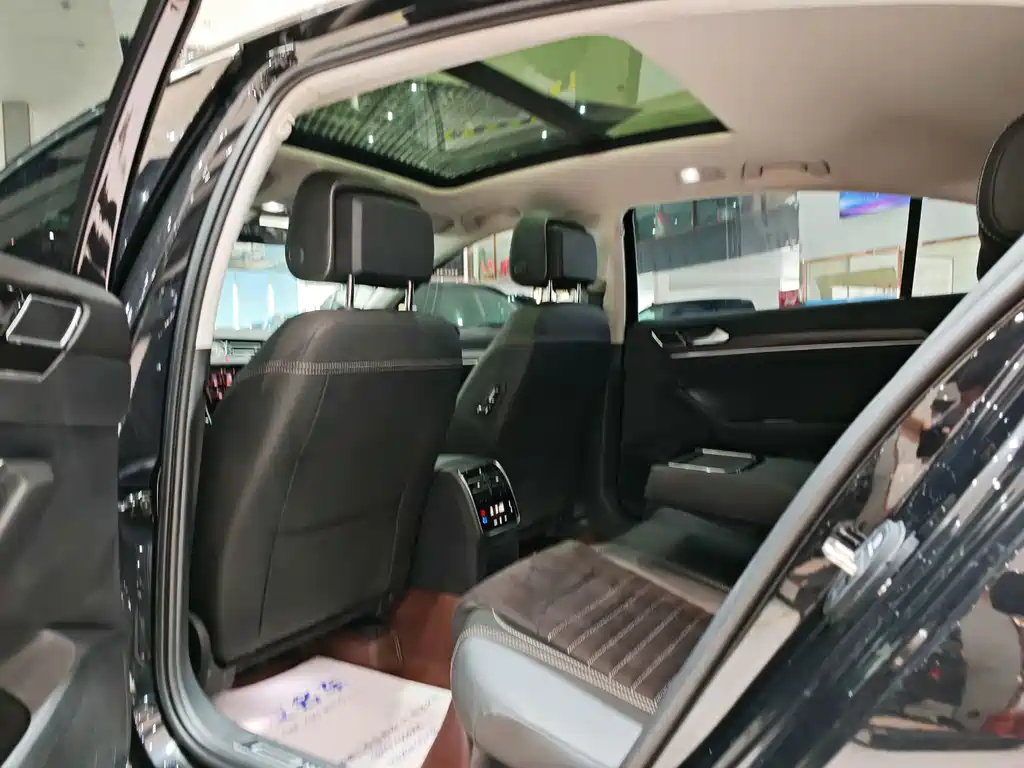 Volkswagen Magotan — миниатюра 7