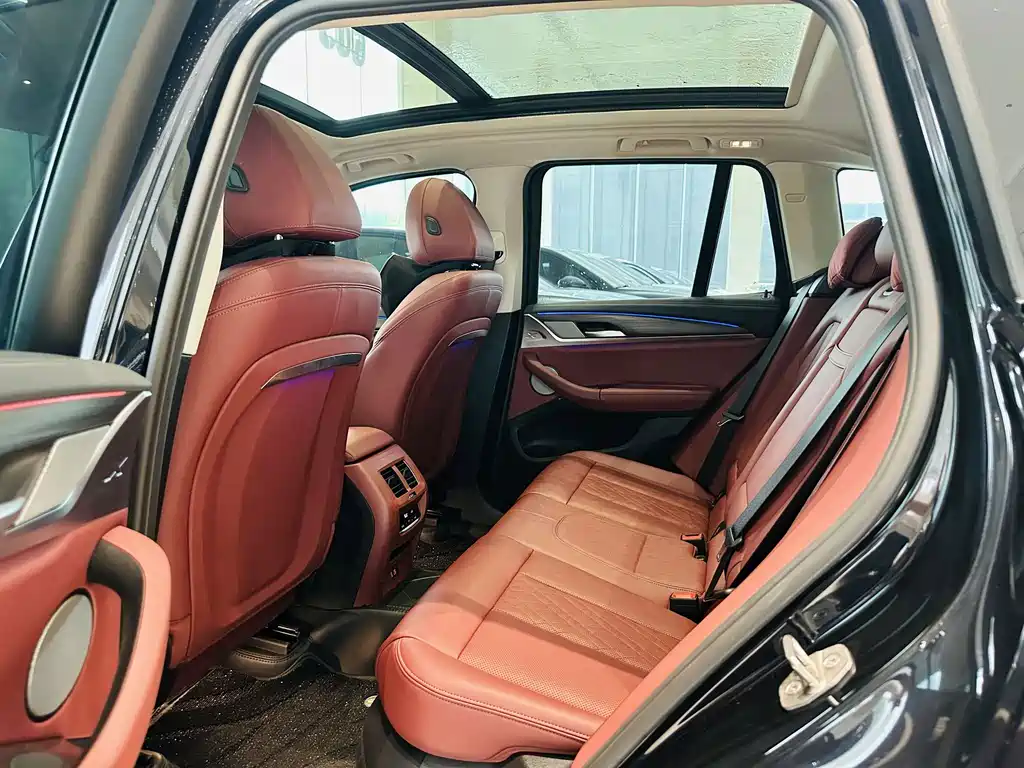 BMW X3 — миниатюра 5