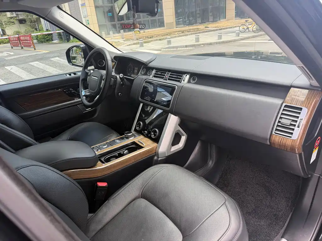 Land Rover Range Rover — миниатюра 12