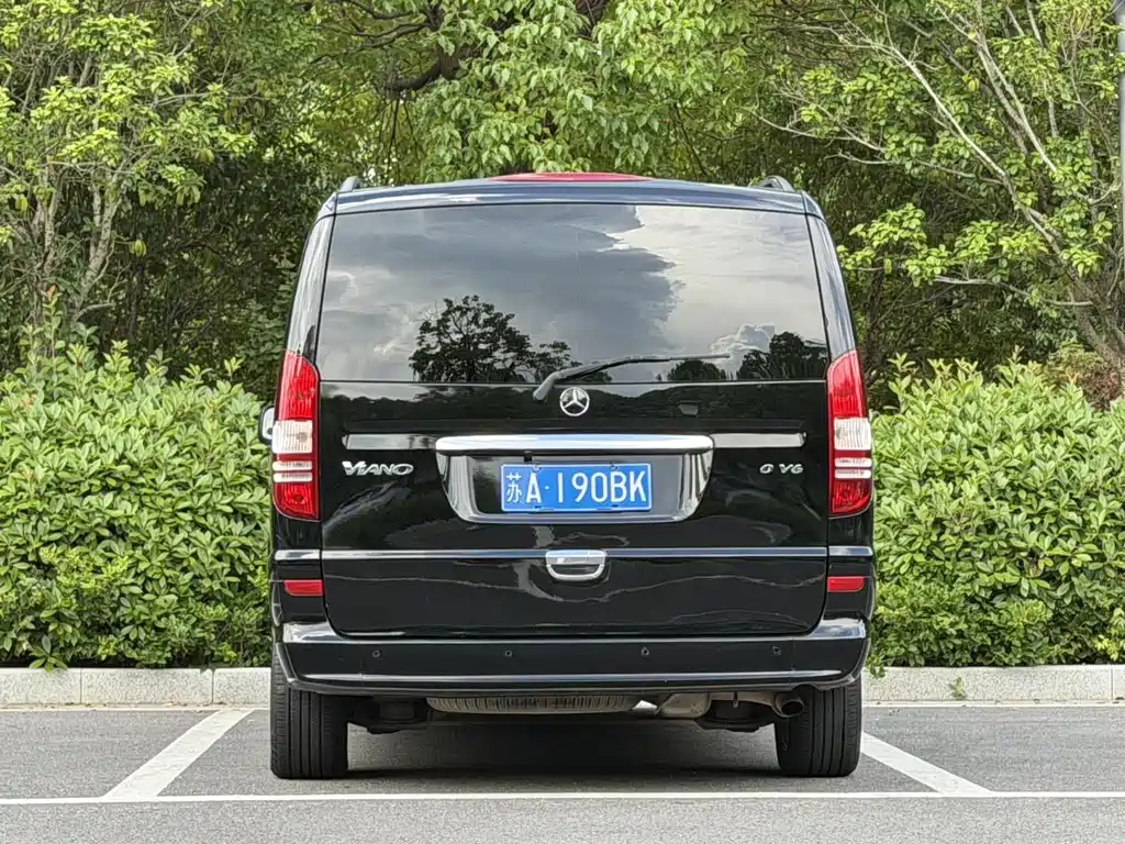 Mercedes-Benz Viano — миниатюра 24
