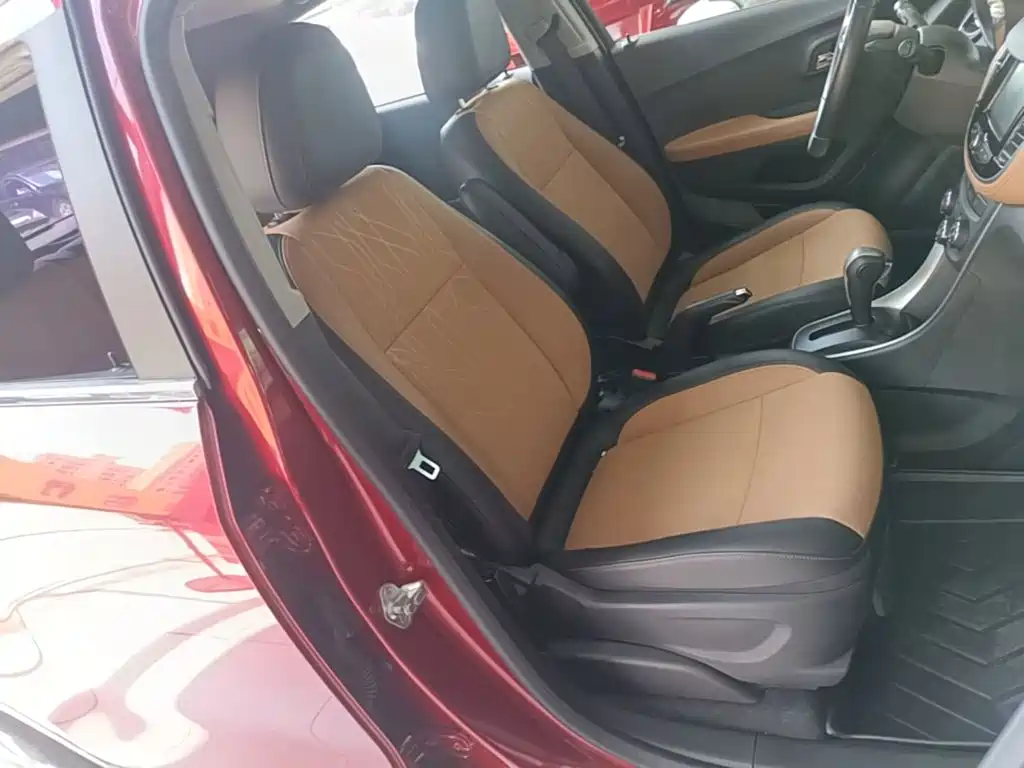 Chevrolet Trax — миниатюра 25