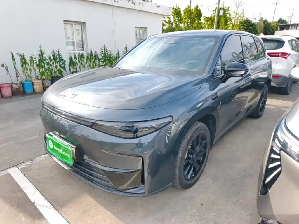 Leapmotor Leapmotor C10 — миниатюра 2