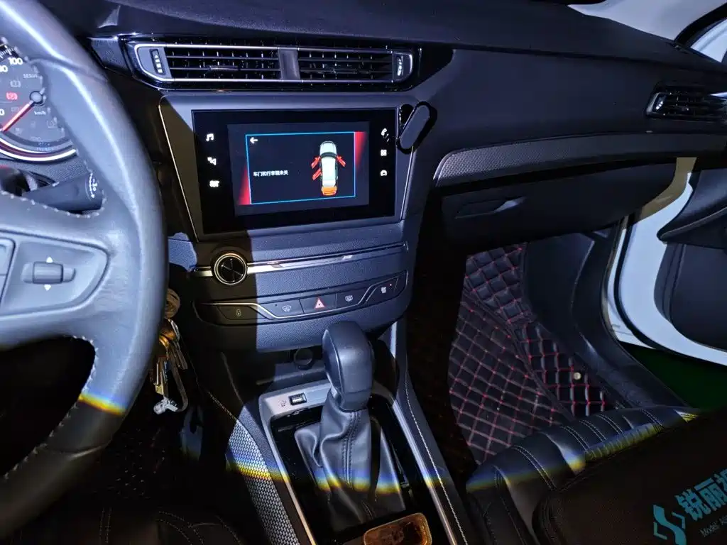Peugeot 408 — миниатюра 10