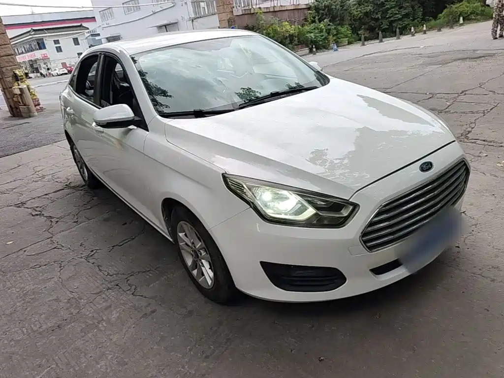 Ford Escort — миниатюра 4