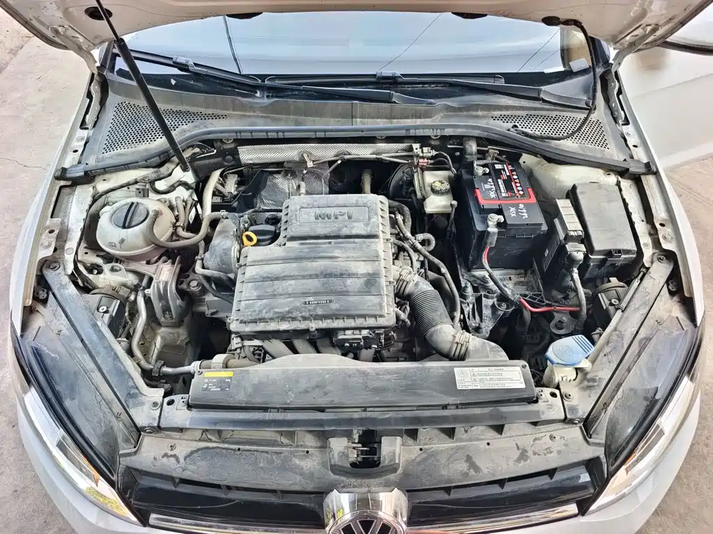 Volkswagen Golf — миниатюра 20