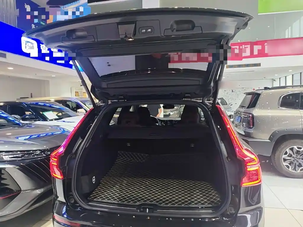 Volvo XC60 — миниатюра 19