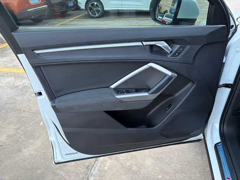 Audi Q3 — миниатюра 16