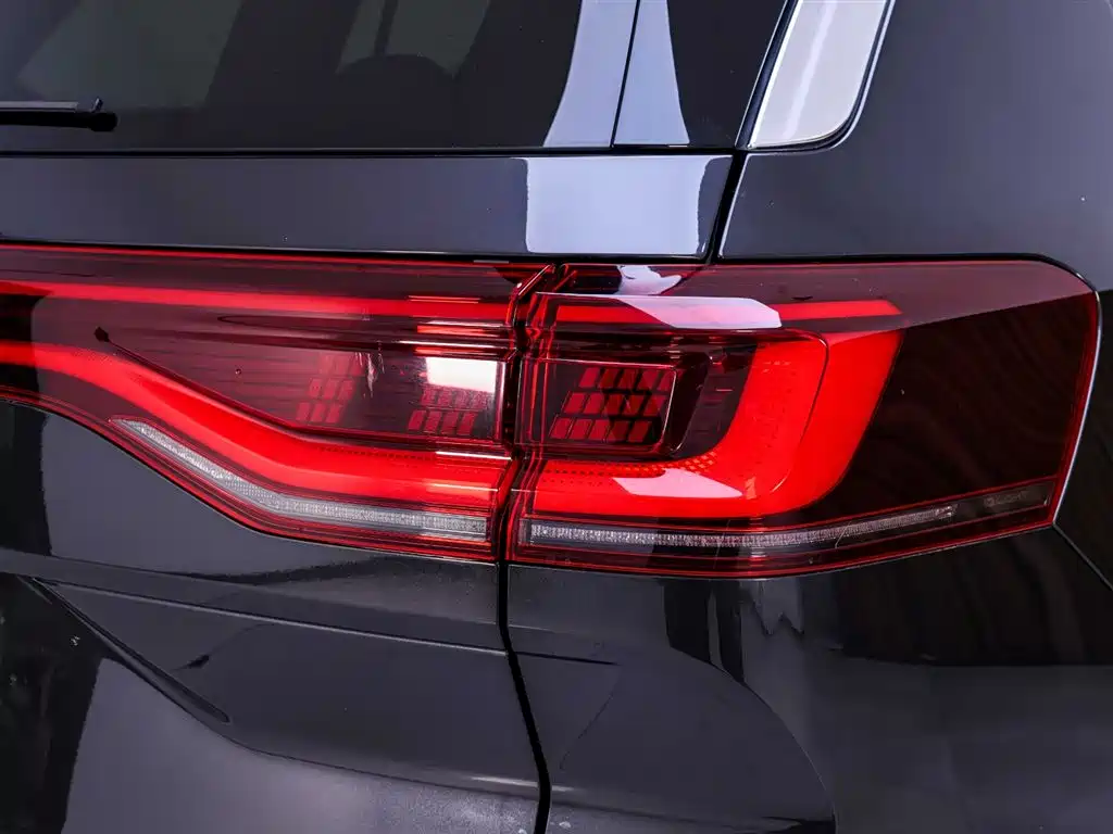 Volkswagen Viloran 2022 380TSI Flagship 7 мест