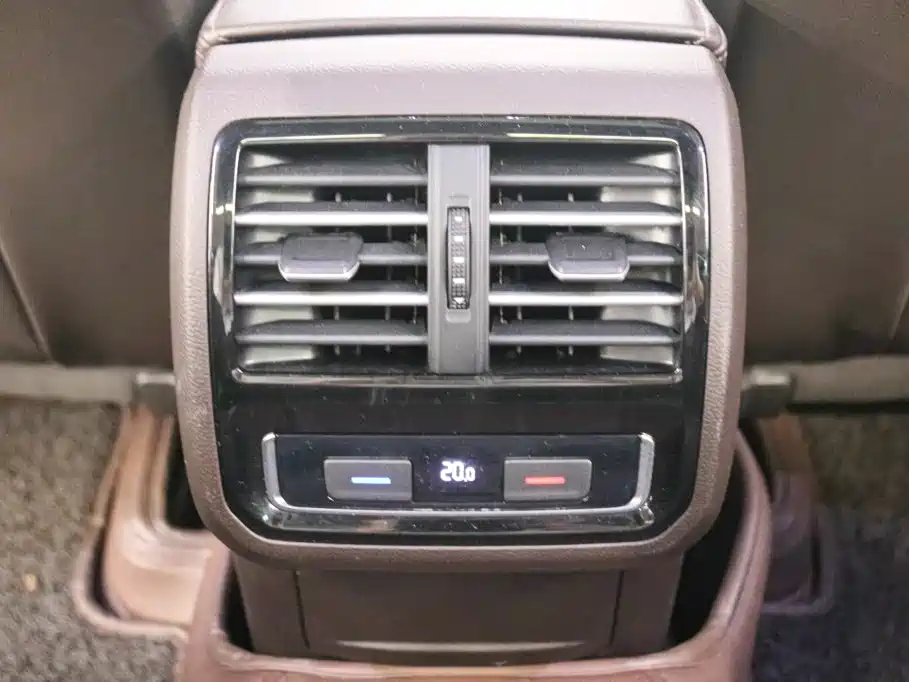 Volkswagen Viloran — миниатюра 16