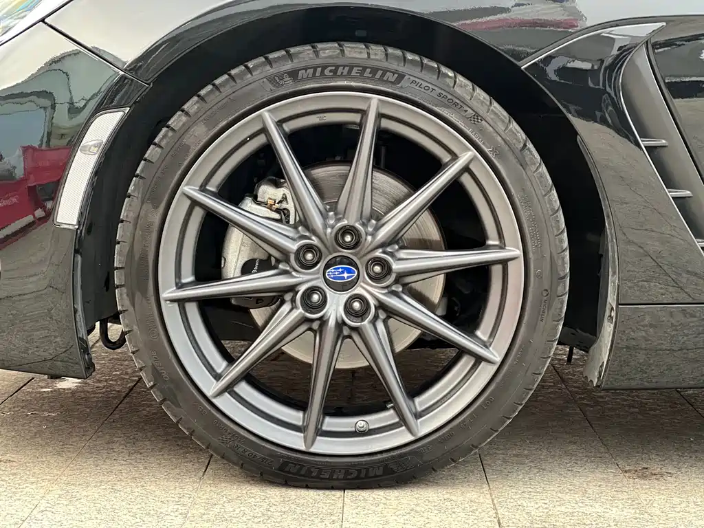 Subaru BRZ - фото 8