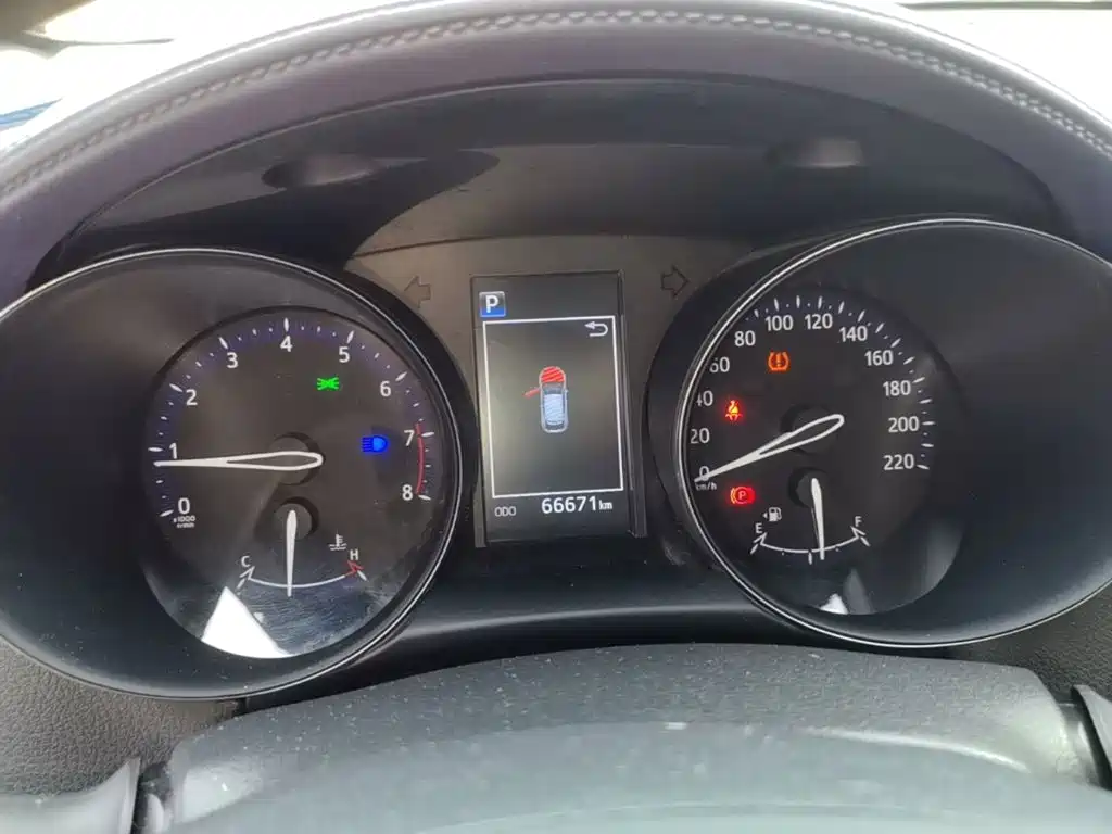 Toyota C-HR — миниатюра 12