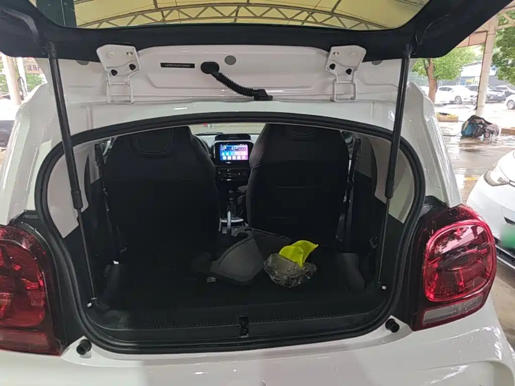 Roewe Clever — миниатюра 19
