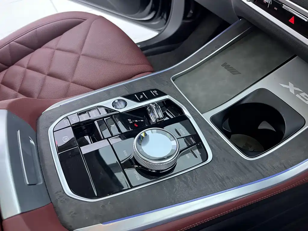 BMW X5 — миниатюра 13