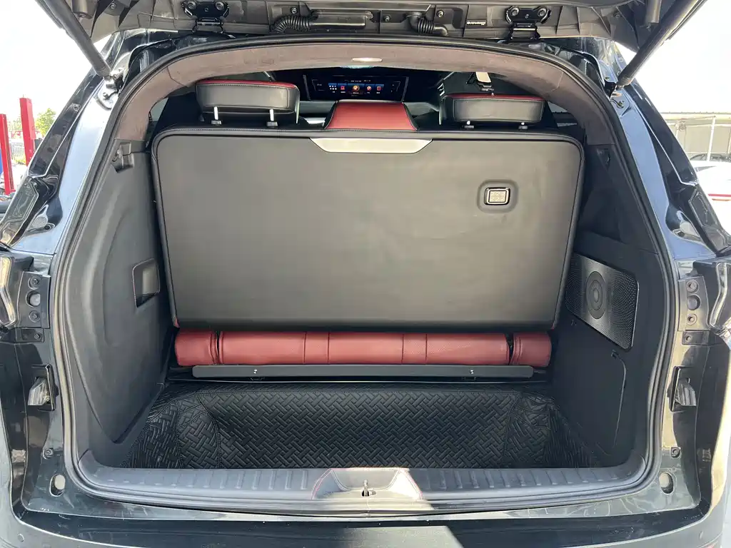 Китайский автомобиль. 华东牌商务车 — миниатюра 9