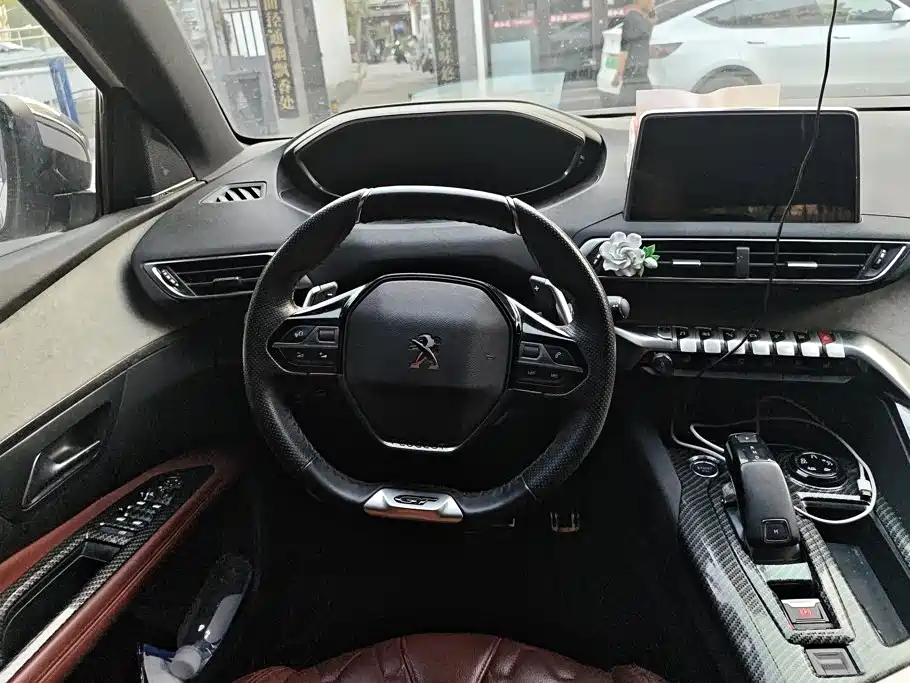 Peugeot 4008 — миниатюра 15