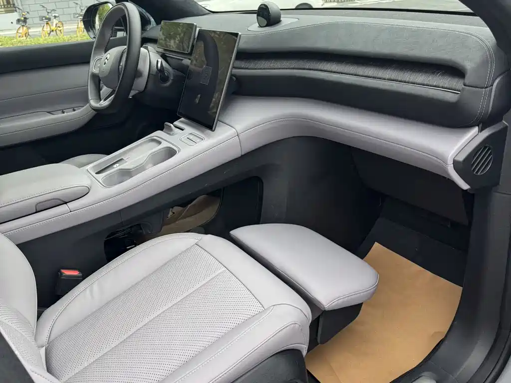 NIO EC6 2023 75kWh