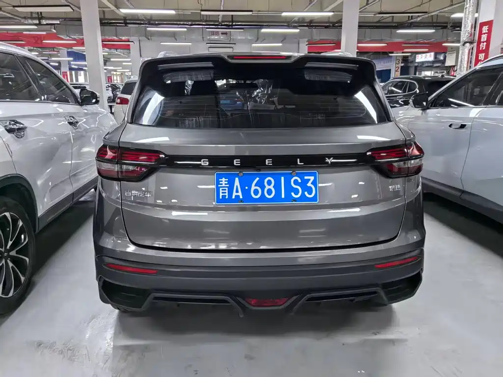 Geely Binyue - фото 17