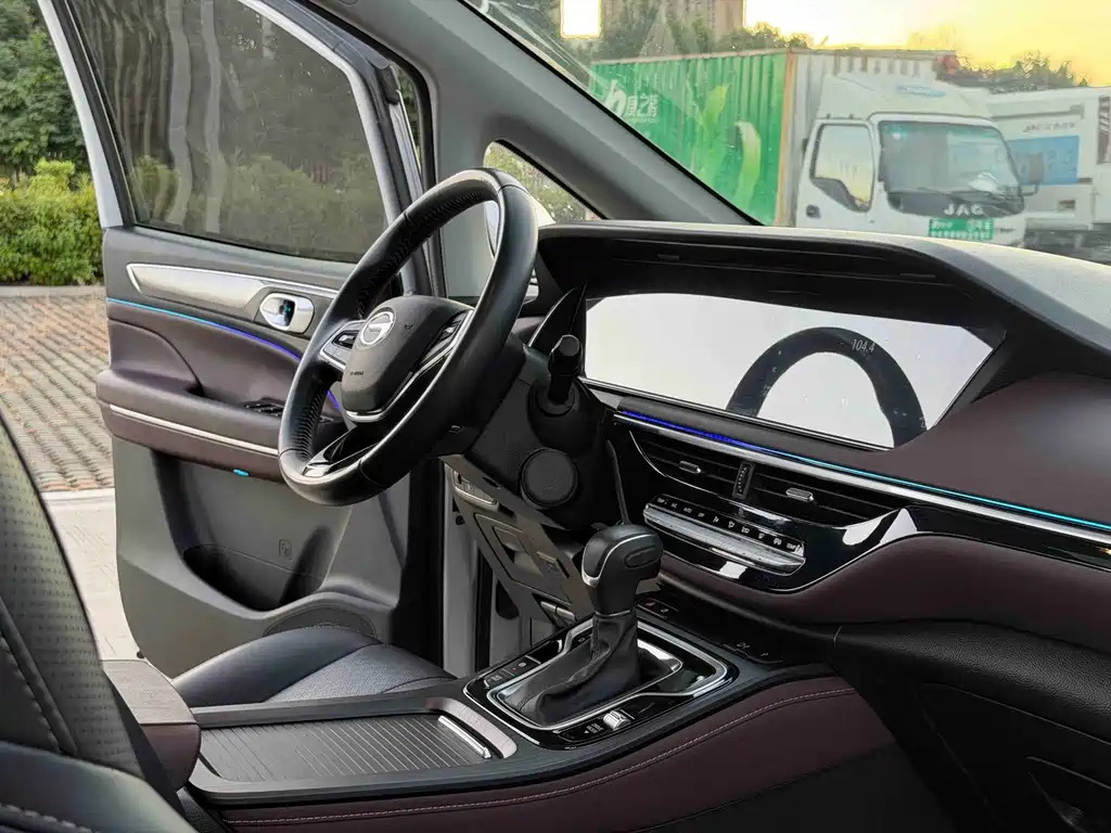 GAC Motor Trumpchi M6 — миниатюра 12