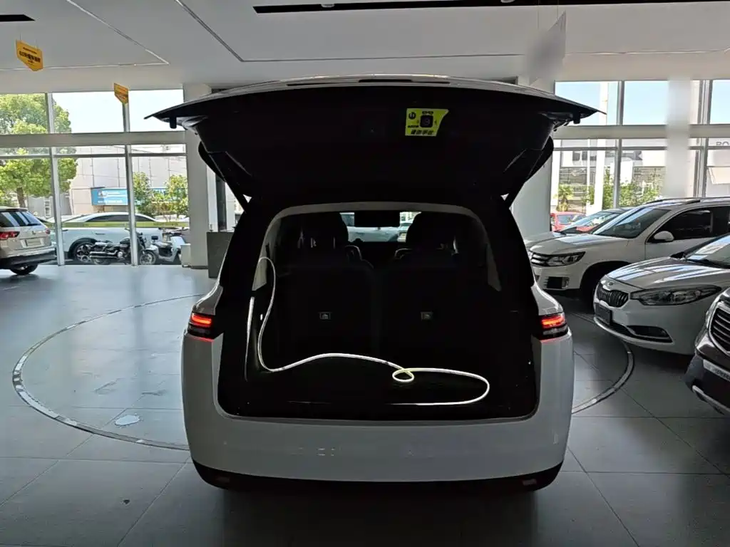 Leapmotor Leapmotor C16 — миниатюра 19