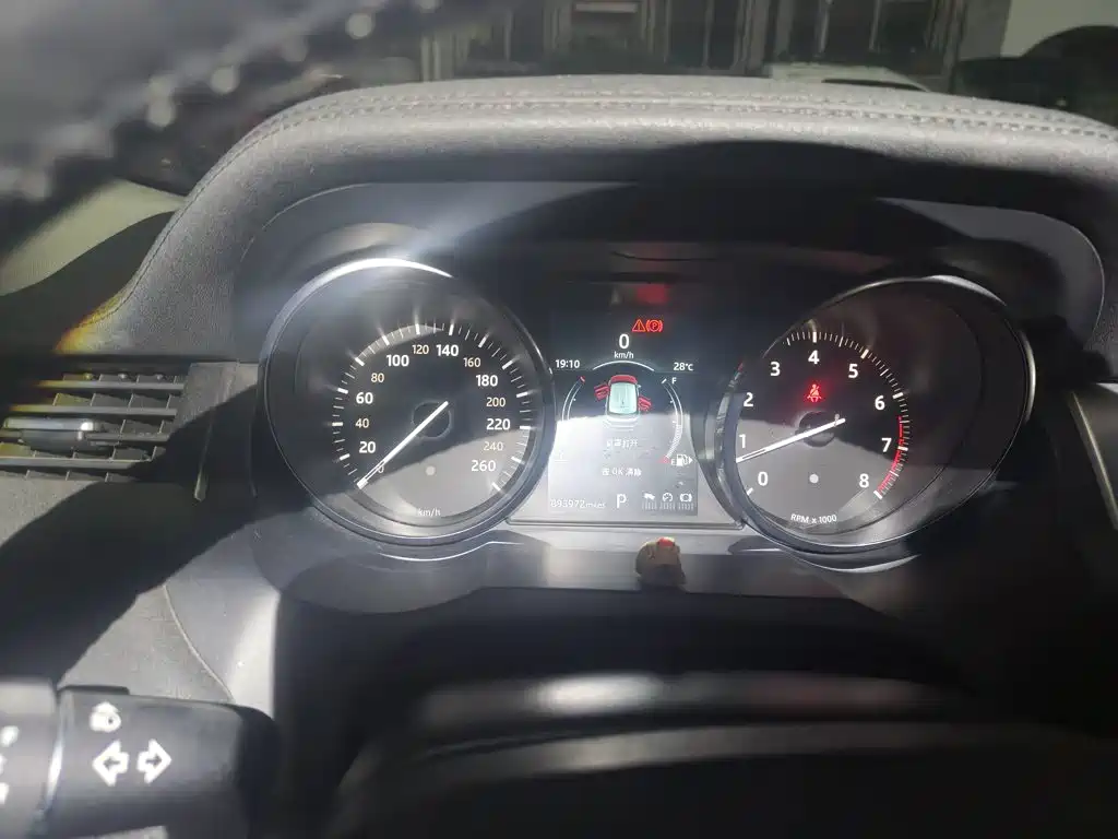 Land Rover Evoque — миниатюра 12