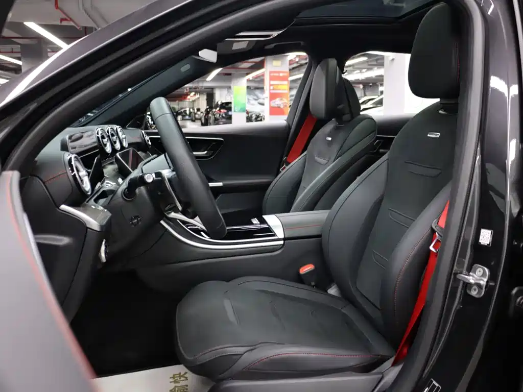 Mercedes-Benz C-Class AMG — миниатюра 10