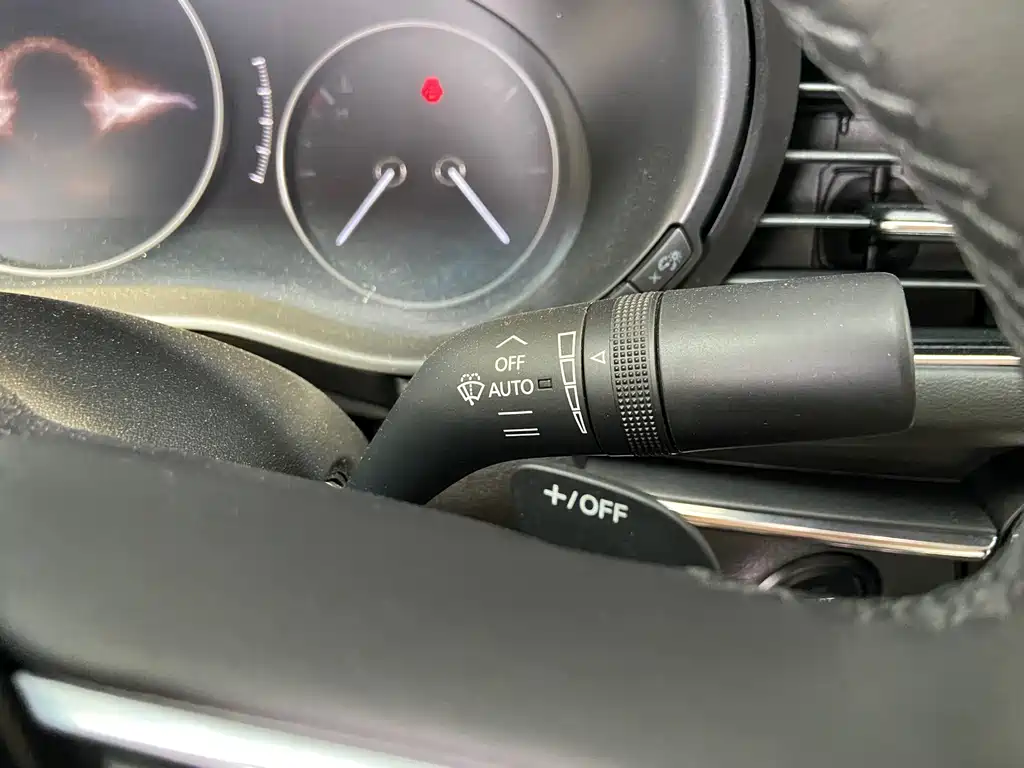 Mazda 3 Axela — миниатюра 20