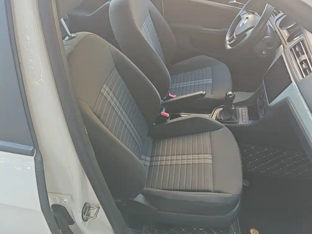 Volkswagen Lavida — миниатюра 25
