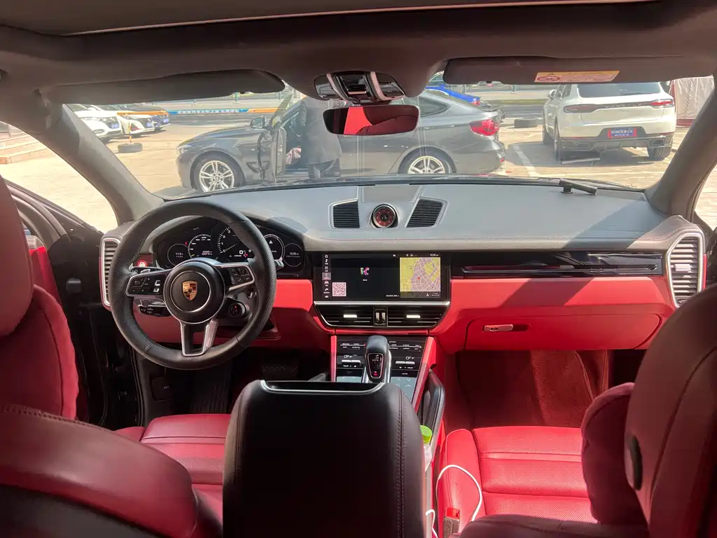 PORSCHE CAYENNE NEW ENERGY