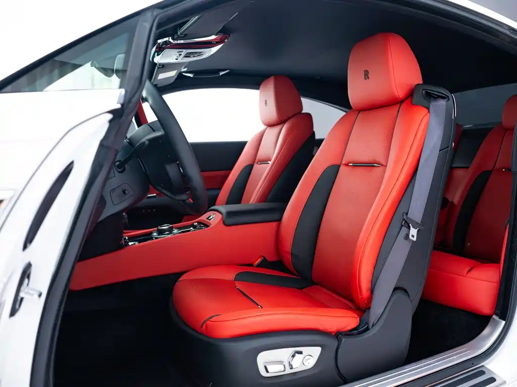 Rolls-Royce Wraith — миниатюра 8