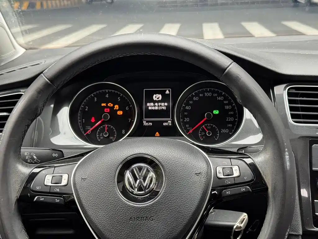 Volkswagen Golf — миниатюра 13