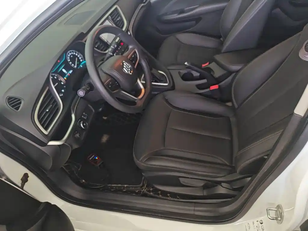 Buick Excelle — миниатюра 15