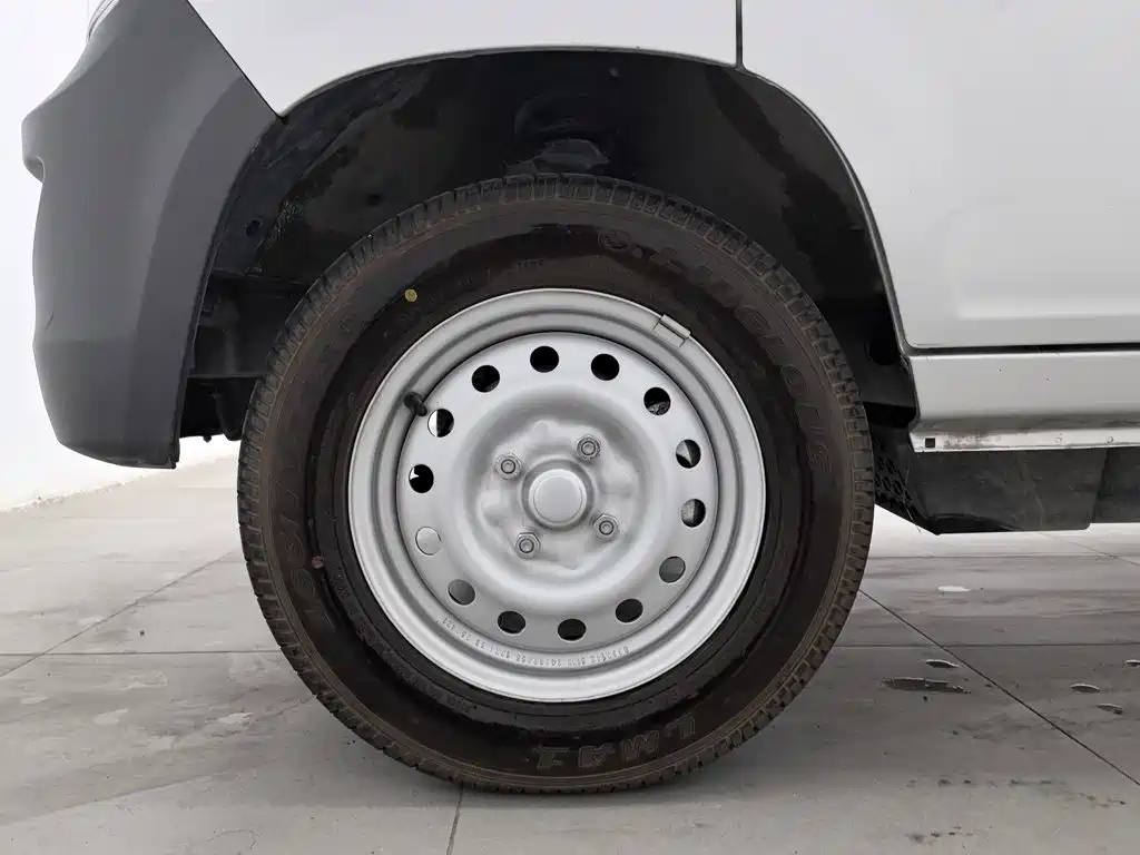 Wuling Zhiguang — миниатюра 17