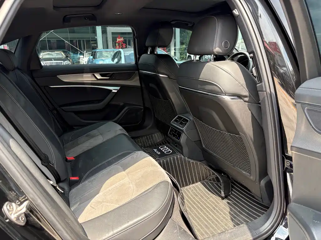 Audi A6L — миниатюра 15