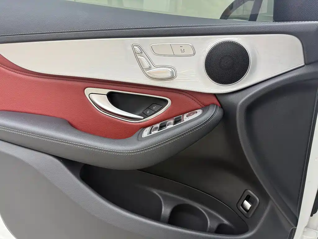 Mercedes-Benz GLC — миниатюра 14