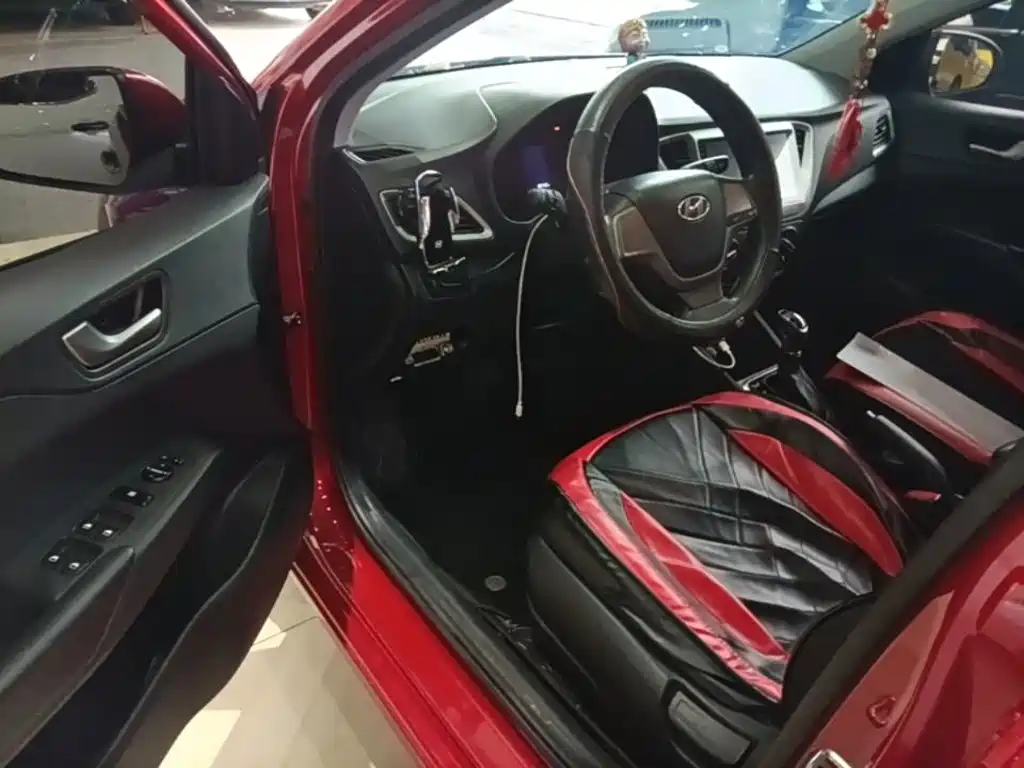 Hyundai Verna — миниатюра 16