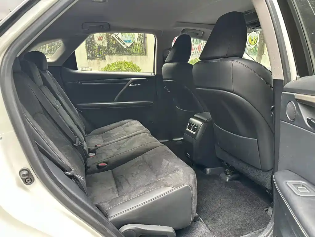 Lexus RX — миниатюра 10