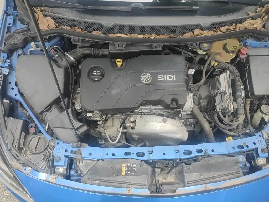 Buick Verano — миниатюра 11