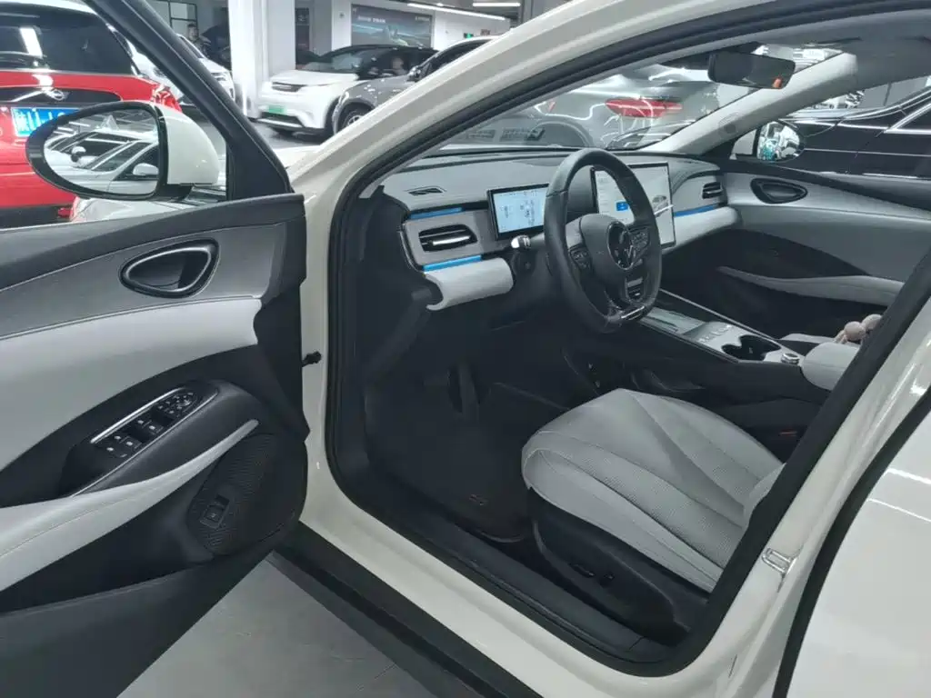 BYD Seals 06 DM-i версия для путешествий — миниатюра 16